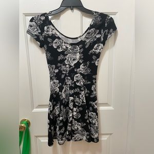 Black Floral Dress Size Small